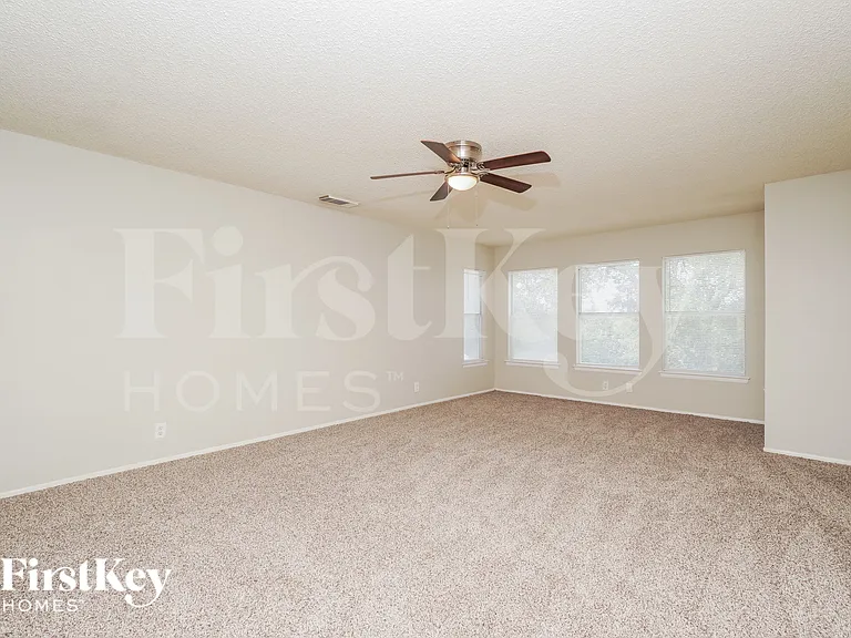 14219 N Hills Village Dr — Photo 8