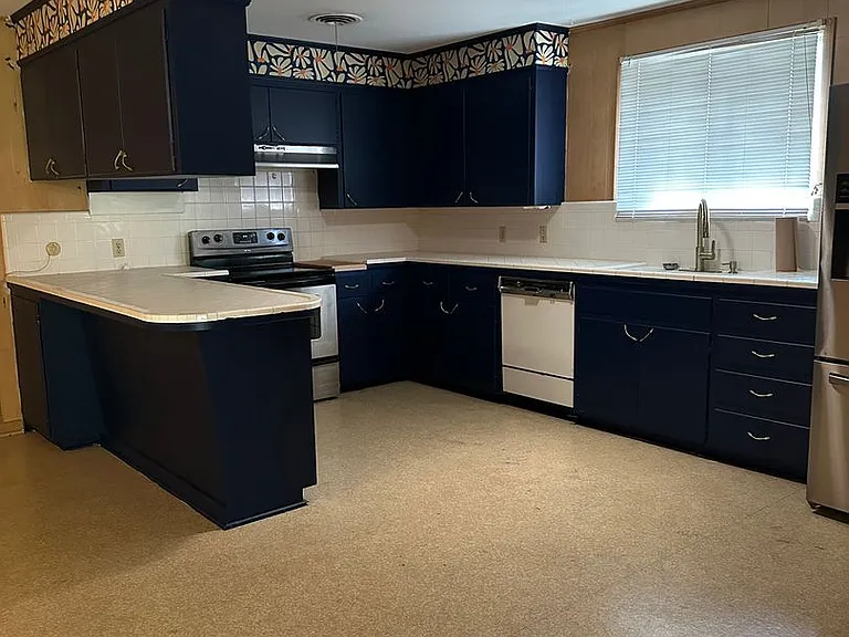 944 Princewood Ct — Photo 10