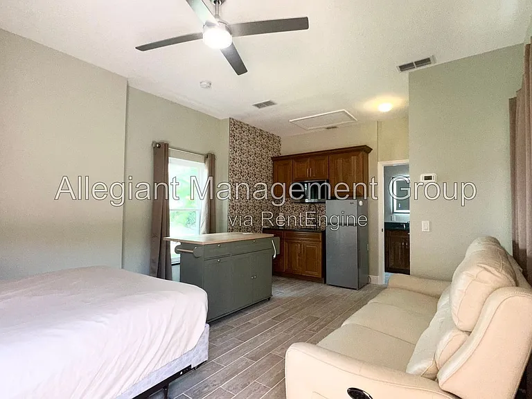 1287 Glendora Rd N — Photo 38
