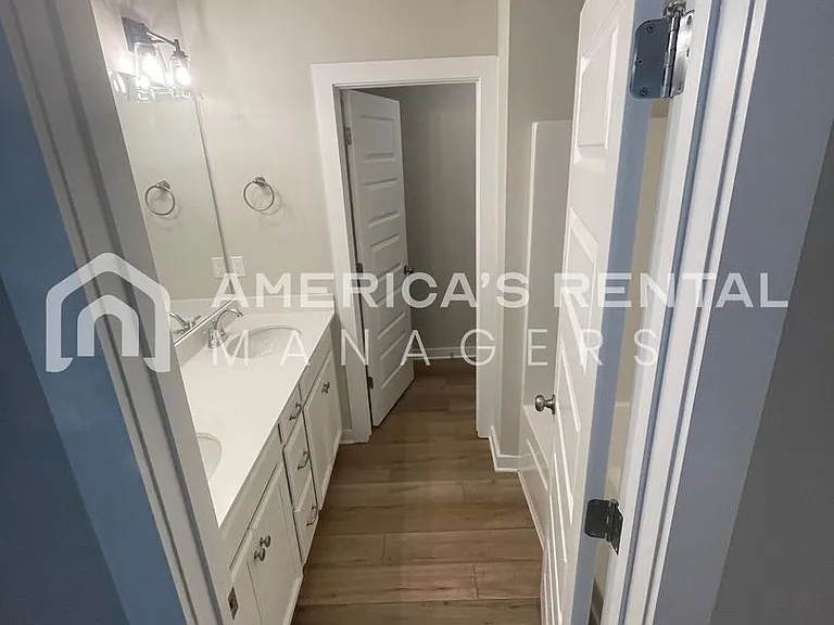 333 Buckhorn Cir — Photo 12