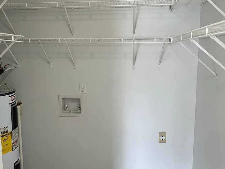 Arlington Apartments — Photo 73