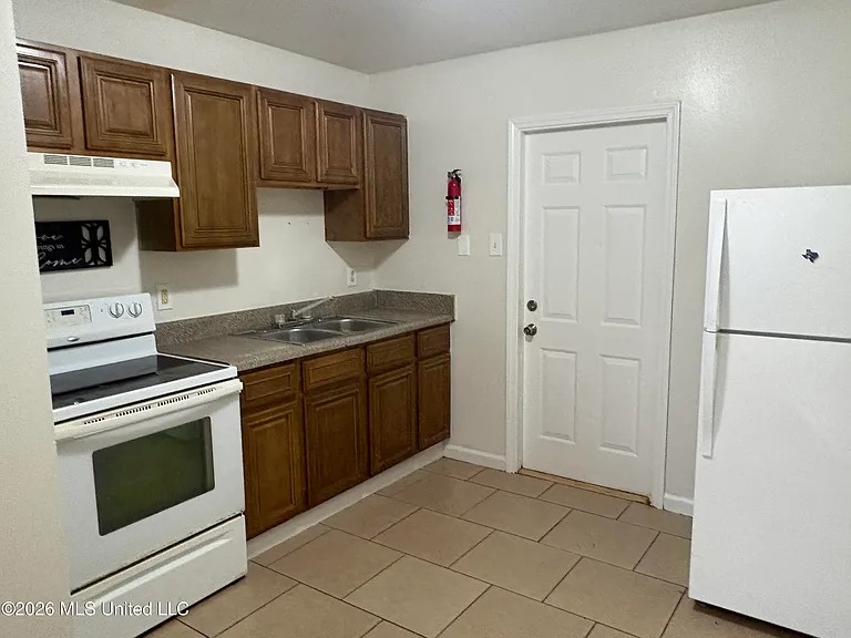 6525 Jasmine St #2 — Photo 10