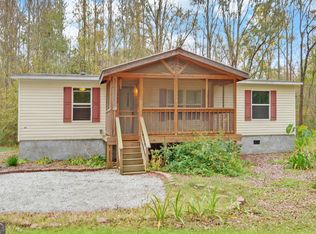 660 N Hicks Rd, Toccoa, GA 30577