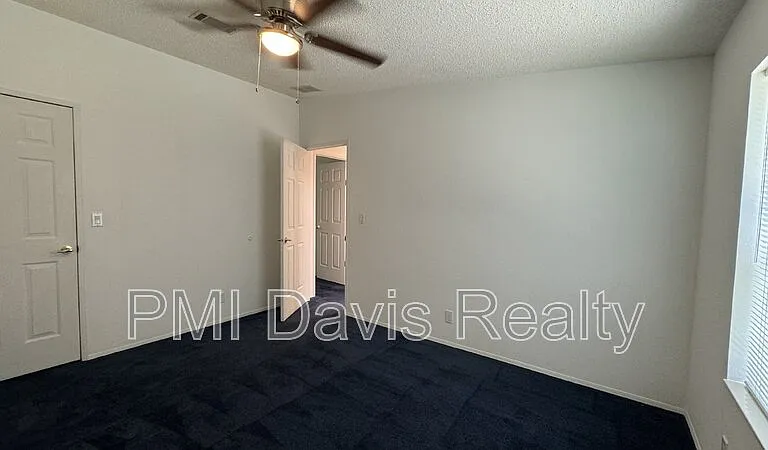 149 Aster Ave — Photo 11