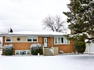 7901 W 74th St, Bedford Park, IL 60455