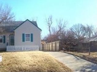 1236 SW Webster Ave, Topeka, KS 66604