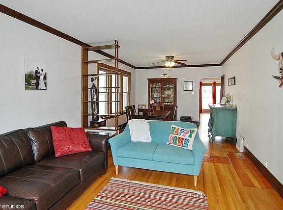 3rd image of 3809 Park Ave
