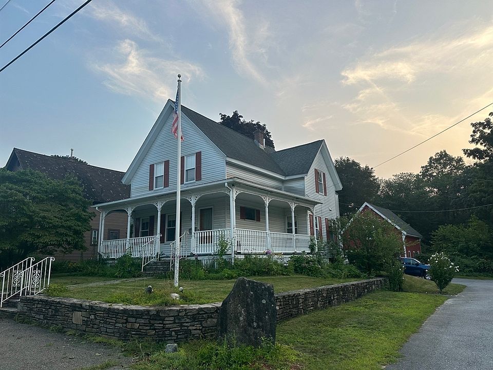 1st image of 90 Locust Ave