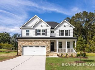 77 Charred Oak Ct, Lillington, NC 27546
