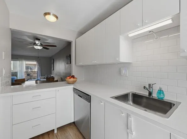 5700 Baltimore Dr Unit 81, La Mesa, CA 91942