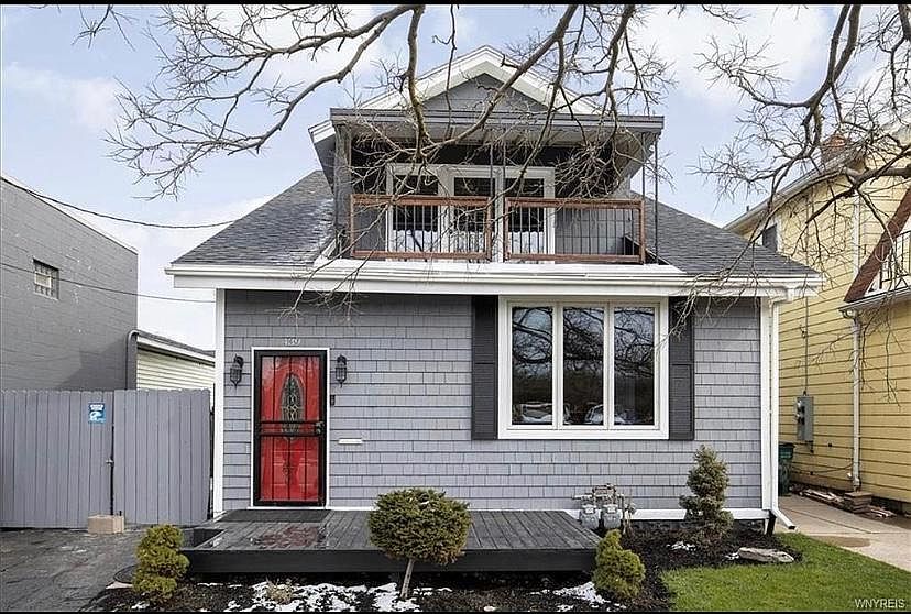 1st image of 439 Hinman Ave