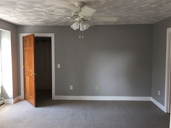 2nd image of 50 Queen St