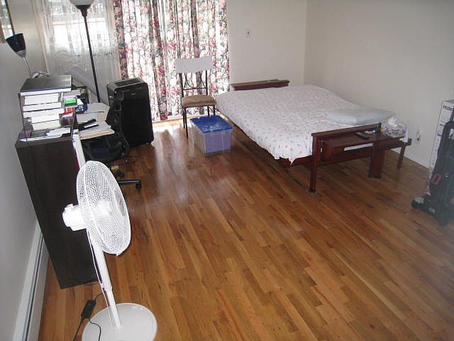 1st image of 2524 38th St APT 2R