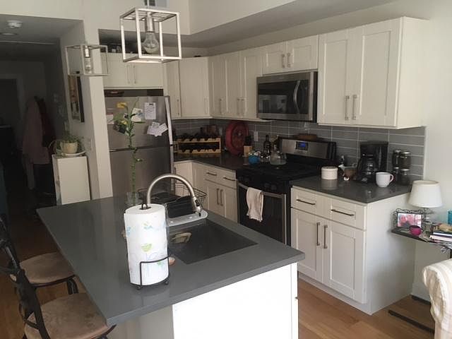 1st image of 1502-04 Green St #2R