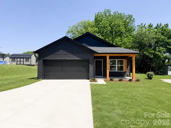 707 Robin Ave, Kannapolis, NC 28081