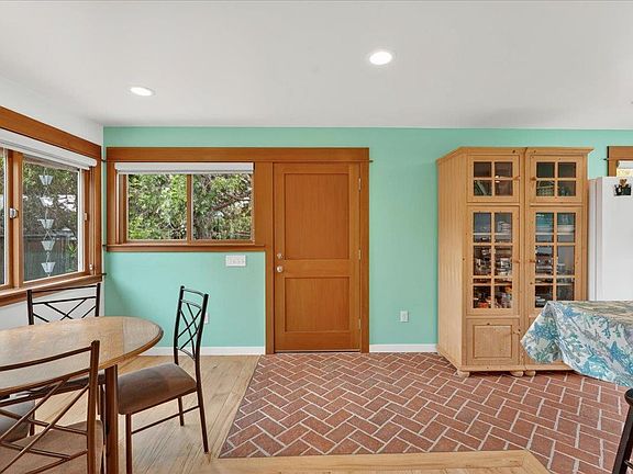 4th image of 67 Hughes Rd