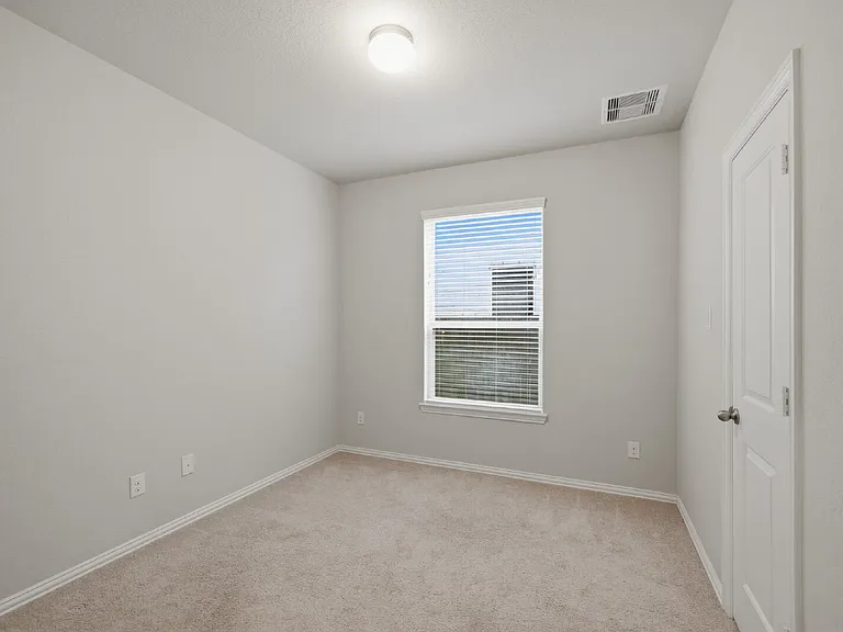 10602 Wagner St — Photo 22