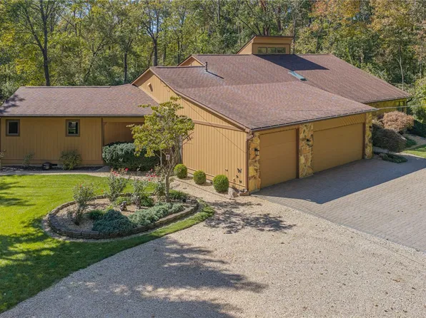 4093 Wagner Rd, Dayton, OH 45440