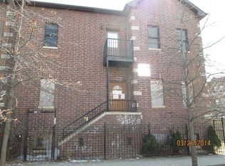 2857 N Sacramento Ave, Null, IL 60618