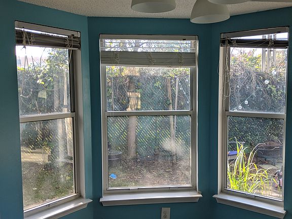 3rd image of 3382 Shauna Oaks Dr