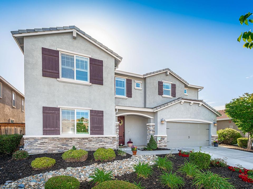 1st image of 566 Verona Cir