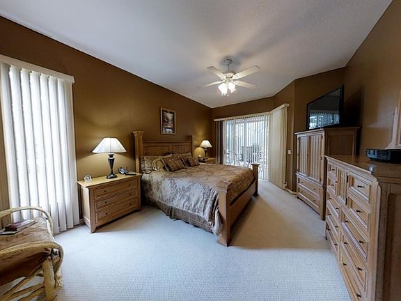 4th image of 4328 Hythe Ct