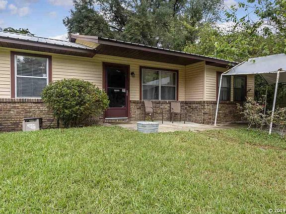 2nd image of 11926 NW 147th Pl