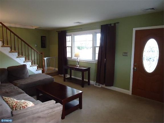 Family Room 1