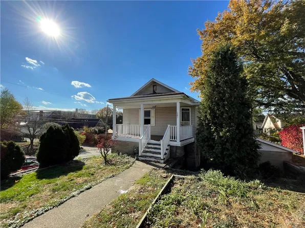 1801 Ridge Ave, Arnold, PA 15068