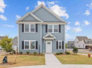 119 Iris Cir, Moyock, NC 27958