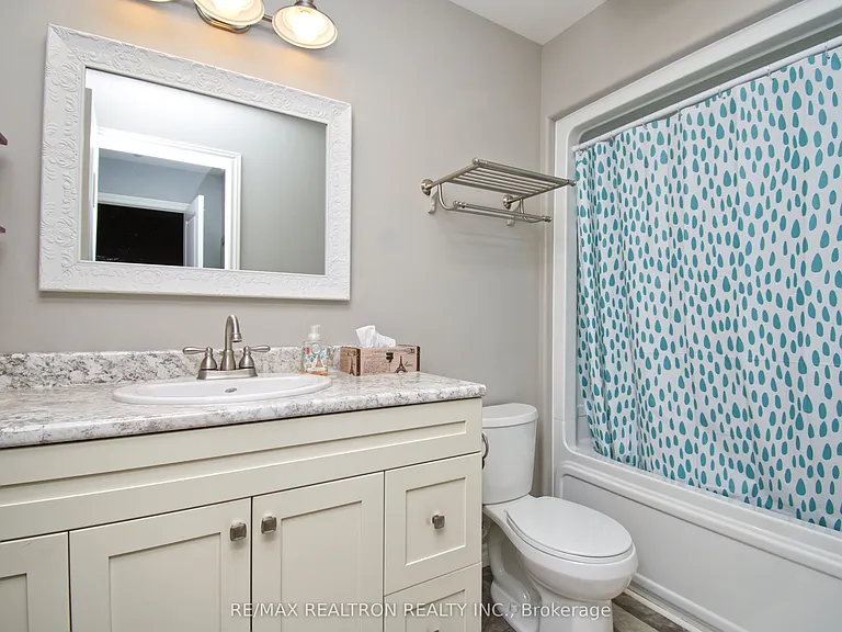 35 Cobblestone St — Photo 21