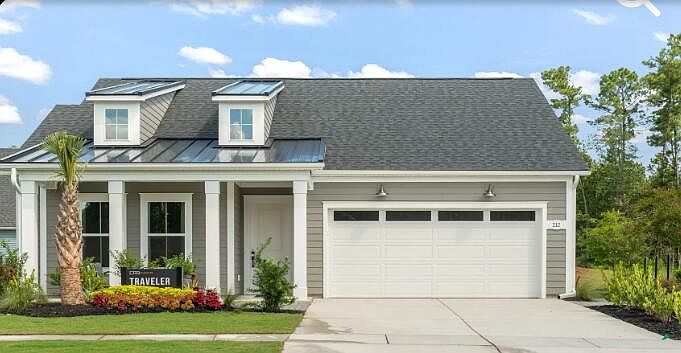1st image of 421 Evening Glow Ln