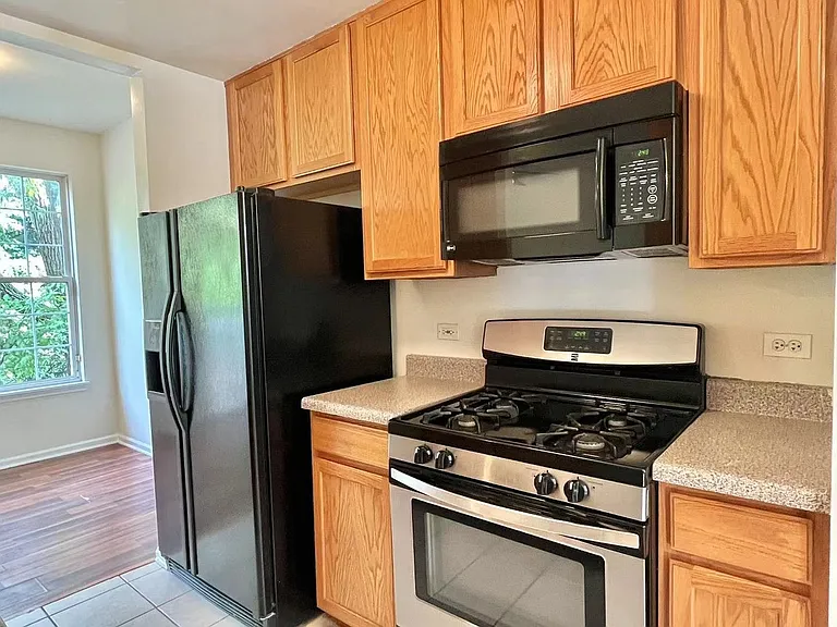2841 White Thorn Cir — Photo 19