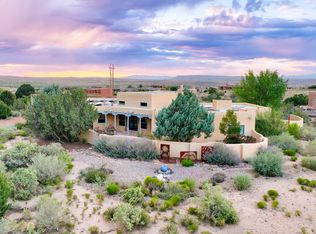 115 Placitas Trails Rd, Placitas, NM 87043