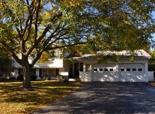 84 Dorian Ln, Rochester, NY 14626