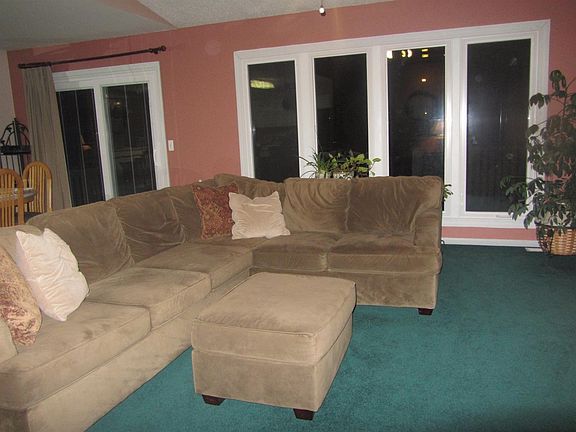 5th image of 451 Berkshire Dr