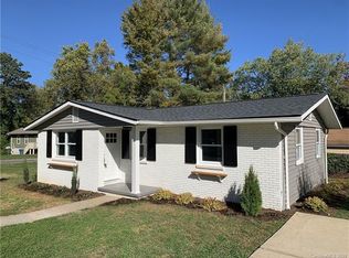 422 Brooklyn Rd, Asheville, NC 28803