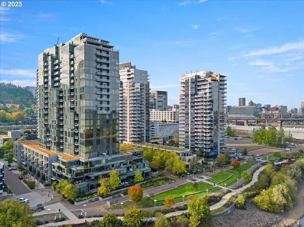841 SW Gaines St Unit 1800, Portland, OR 97239