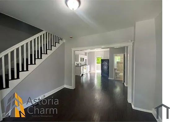 519 Beaumont Ave — Photo 2