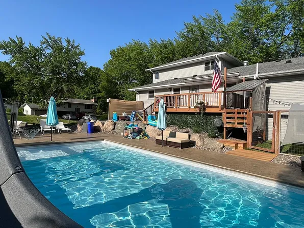 1345 Elsinore Cir, Long Lake, MN 55356