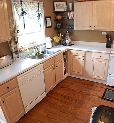 4th image of 5784 Bonnie Brae Cir
