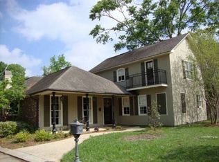 8337 Cypress Lake Dr, Baton Rouge, LA 70809