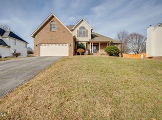 106 Meadow Ct, Gray, TN 37615
