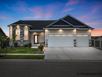 2200 Arrowleaf Dr, Cheyenne, WY, 82007