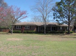 310 Bonanza Dr, Bonaire, GA 31005