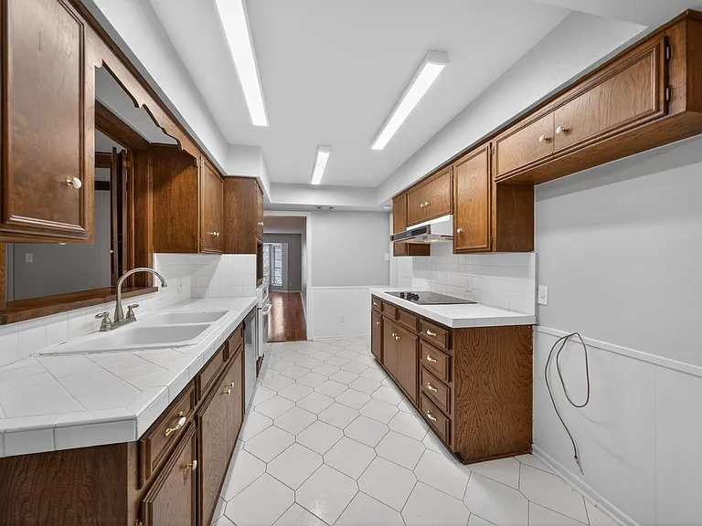 3743 Newrock Dr — Photo 11
