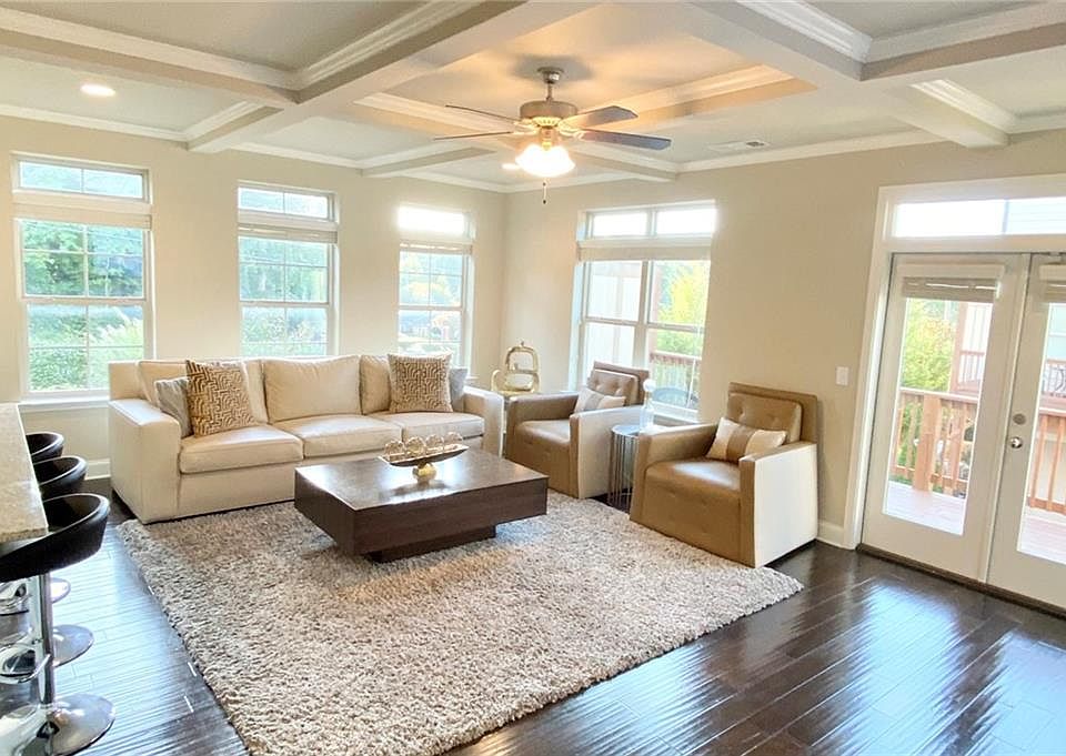 1st image of 521 Leighton Woods Ct