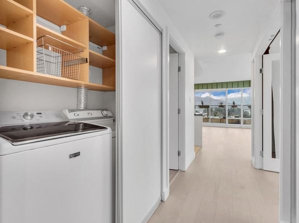 2 bedroom rental in Vancouver — photo 18