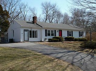 30 Cydot Dr, North Kingstown, RI 02852