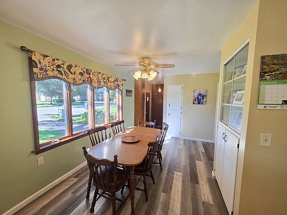 4th image of 207 Waupun St